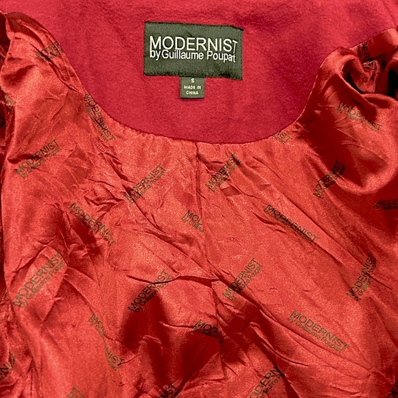NWOT Modernist by Guillaume Poupart Wool Blend Cranberry Colored Coat - Picture 6 of 8